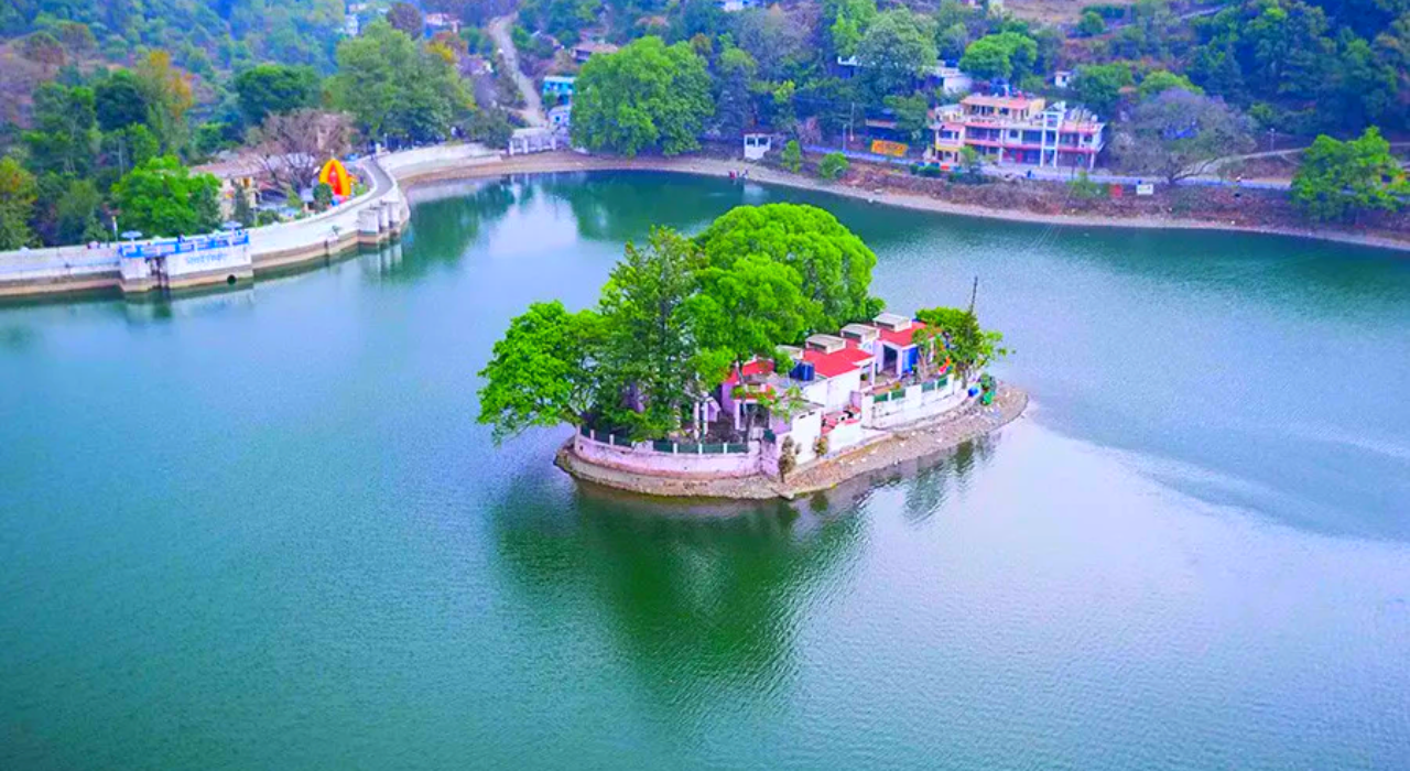 Exploring Bhimtal Lake